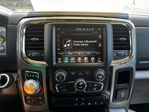 Used 2015 RAM 1500 Sport w/ Remote Start & Security Group AWD/4WD image 15