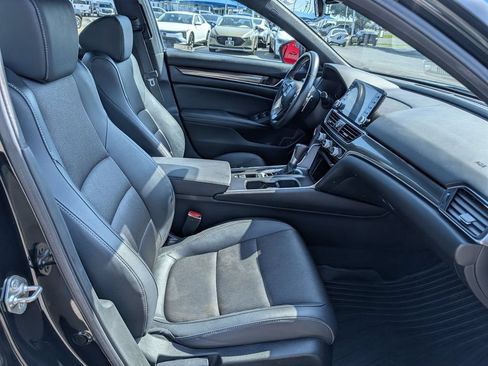 Used 2019 Honda Accord Sport image 31
