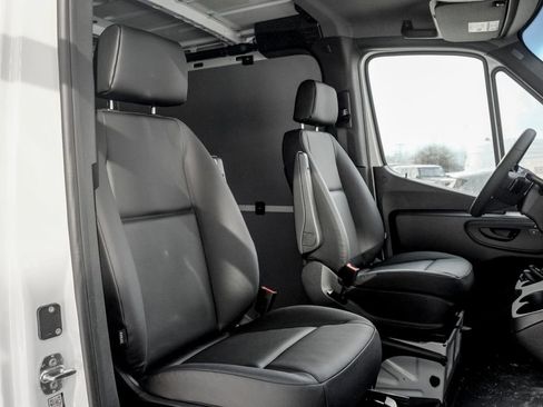 Used 2026 Mercedes-Benz Sprinter 2500 image 22