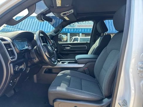 Used 2019 RAM 1500 Big Horn AWD/4WD image 11