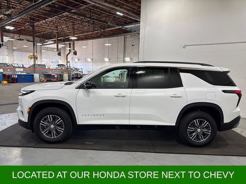 Certified 2024 Chevrolet Traverse LT image 4