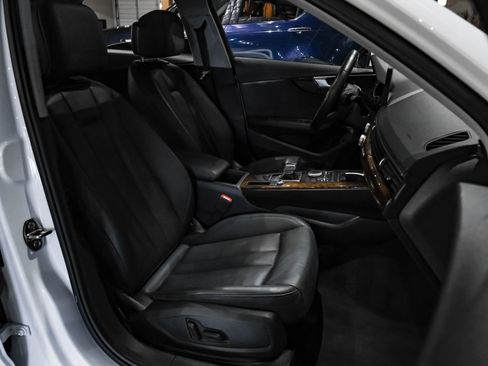 Used 2019 Audi A4 2.0T Premium w/ Convenience Package image 32