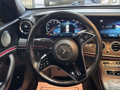 Used 2022 Mercedes-Benz E 350 4MATIC Sedan image 14