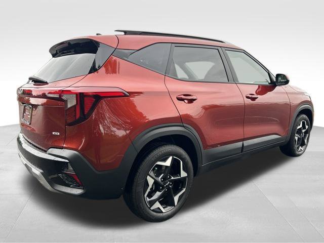 Used 2025 Kia Seltos S AWD/4WD image 13