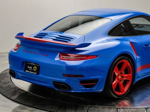 Used 2016 Porsche 911 Turbo S AWD/4WD image 23