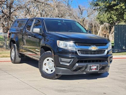 Used 2017 Chevrolet Colorado 2WD Extended Cab image 2