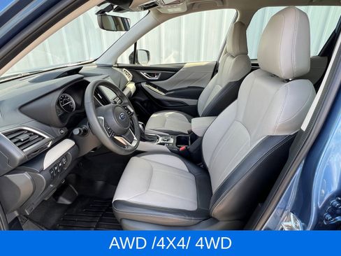Used 2023 Subaru Forester Limited AWD/4WD image 13