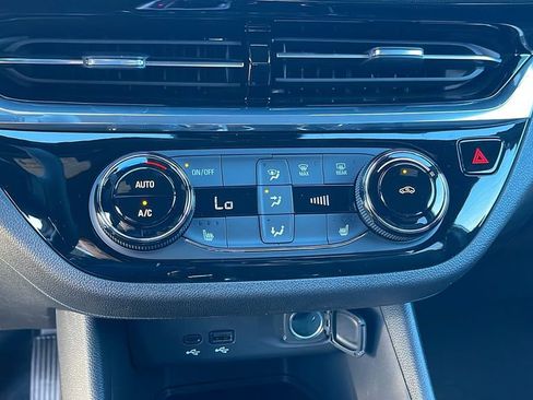 New 2026 Buick Envista Sport Touring w/ Convenience I Package image 18