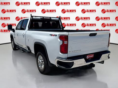 Used 2024 Chevrolet Silverado 2500 LT w/ Texas Edition AWD/4WD image 8