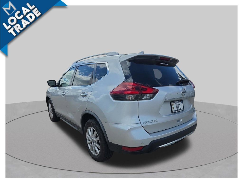 Used 2019 Nissan Rogue SV AWD/4WD image 3