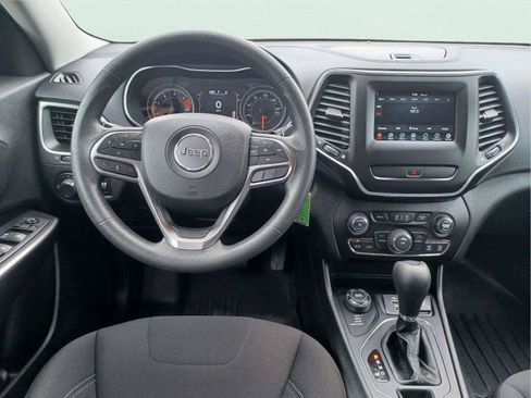 Used 2020 Jeep Cherokee 4WD Latitude image 12