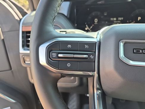 Used 2025 GMC Yukon XL Denali image 34