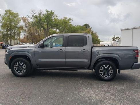 Certified 2024 Nissan Frontier SL w/ Technology Package RWD image 7