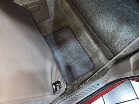 Used 1990 Ford Mustang LX image 68