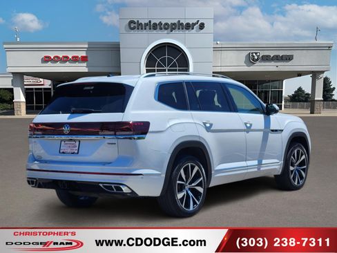 Used 2025 Volkswagen Atlas SEL Premium R-Line AWD/4WD image 3