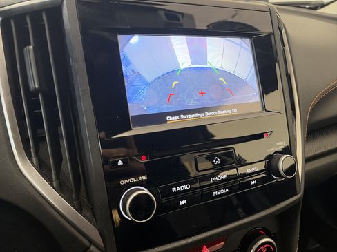 Used 2021 Subaru Crosstrek 2.0i Premium image 21