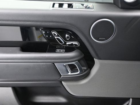 Used 2021 Land Rover Range Rover P525 Westminster Edition LWB image 13