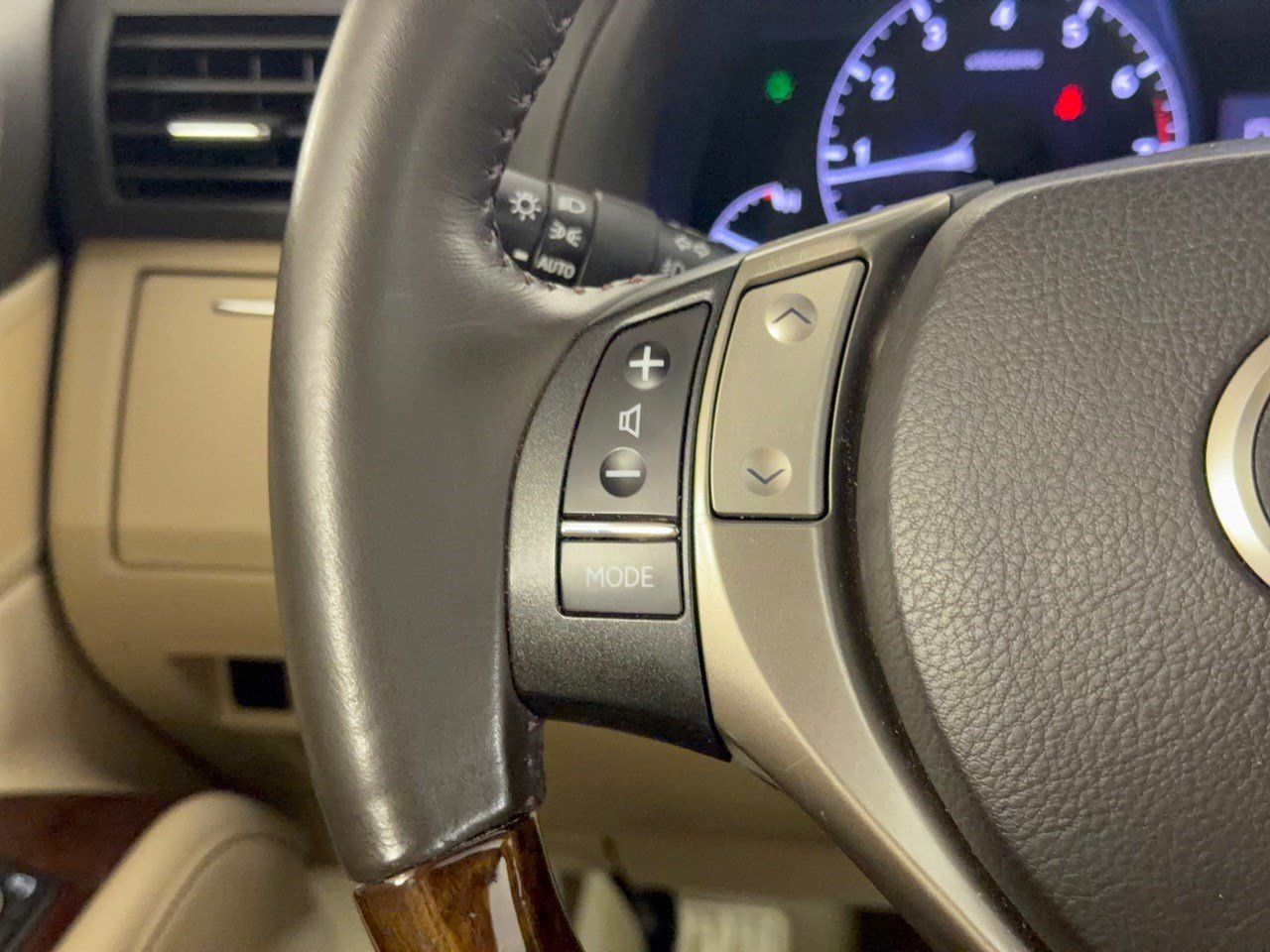 Used 2015 Lexus RX 350 FWD image 18