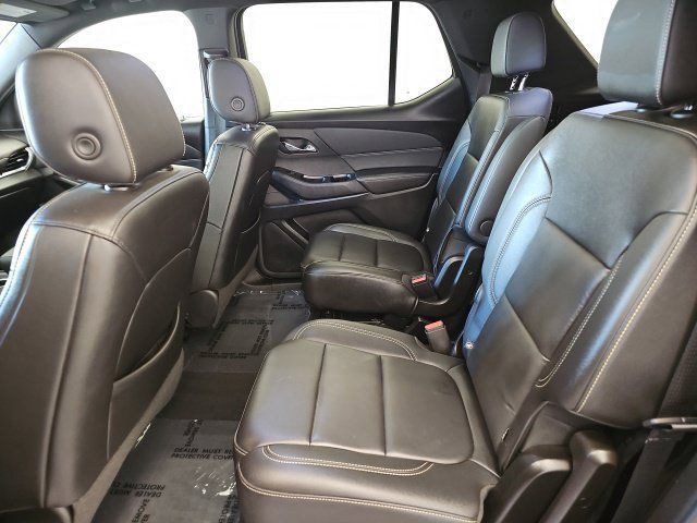 Used 2022 Chevrolet Traverse LT w/ LT Premium Package AWD/4WD image 29