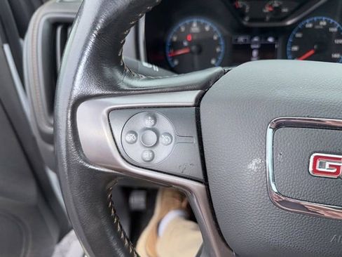 Used 2022 GMC Canyon AT4 image 15