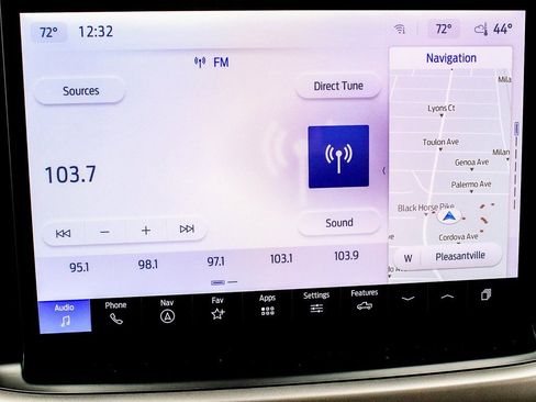 Used 2024 Ford F150 XLT image 21