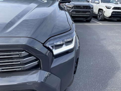 New 2026 Toyota 4Runner Limited image 17