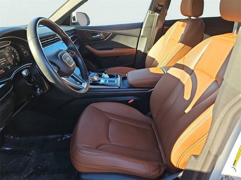 Certified 2023 Audi Q8 Premium Plus w/ Premium Plus Package image 35