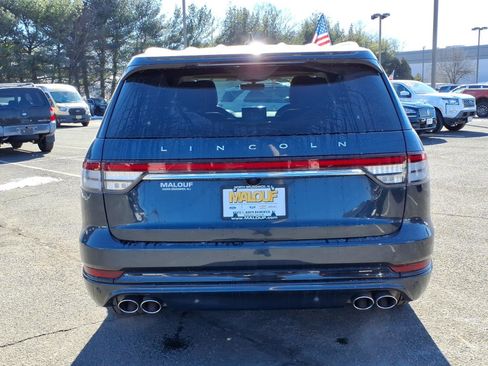 Used 2023 Lincoln Aviator Grand Touring w/ Elements Package Plus image 5