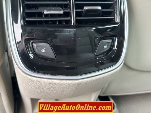Used 2016 Cadillac XTS Luxury AWD/4WD image 34