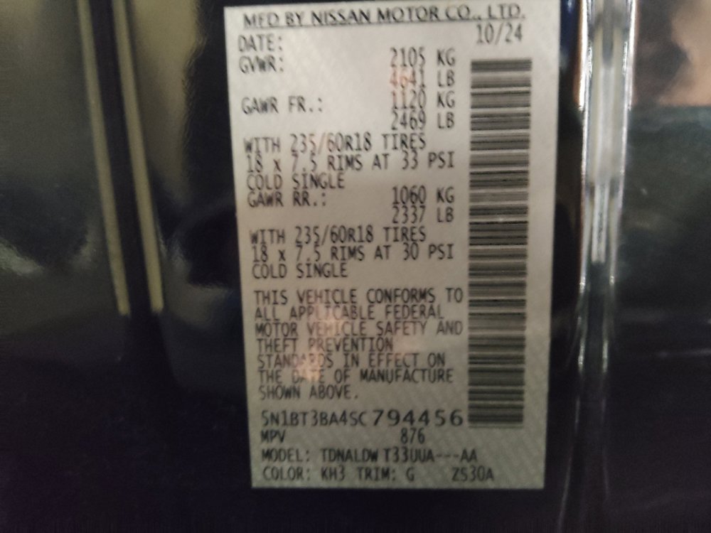 Used 2025 Nissan Rogue SV FWD image 33