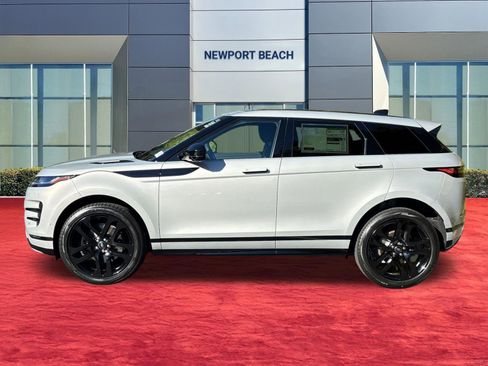 New 2026 Land Rover Range Rover Evoque Dynamic SE image 2