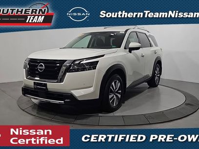 Certified 2024 Nissan Pathfinder SL