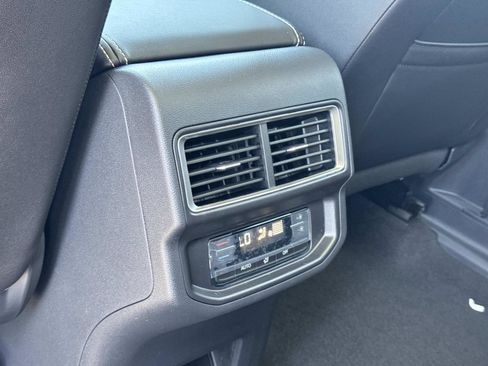 New 2026 Volkswagen Atlas SE FWD image 26