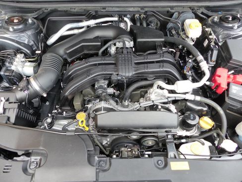 Used 2024 Subaru Crosstrek 2.5i Wilderness image 33