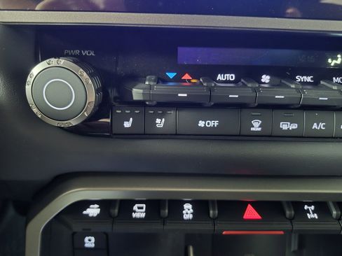 New 2026 Toyota Tundra Platinum image 34