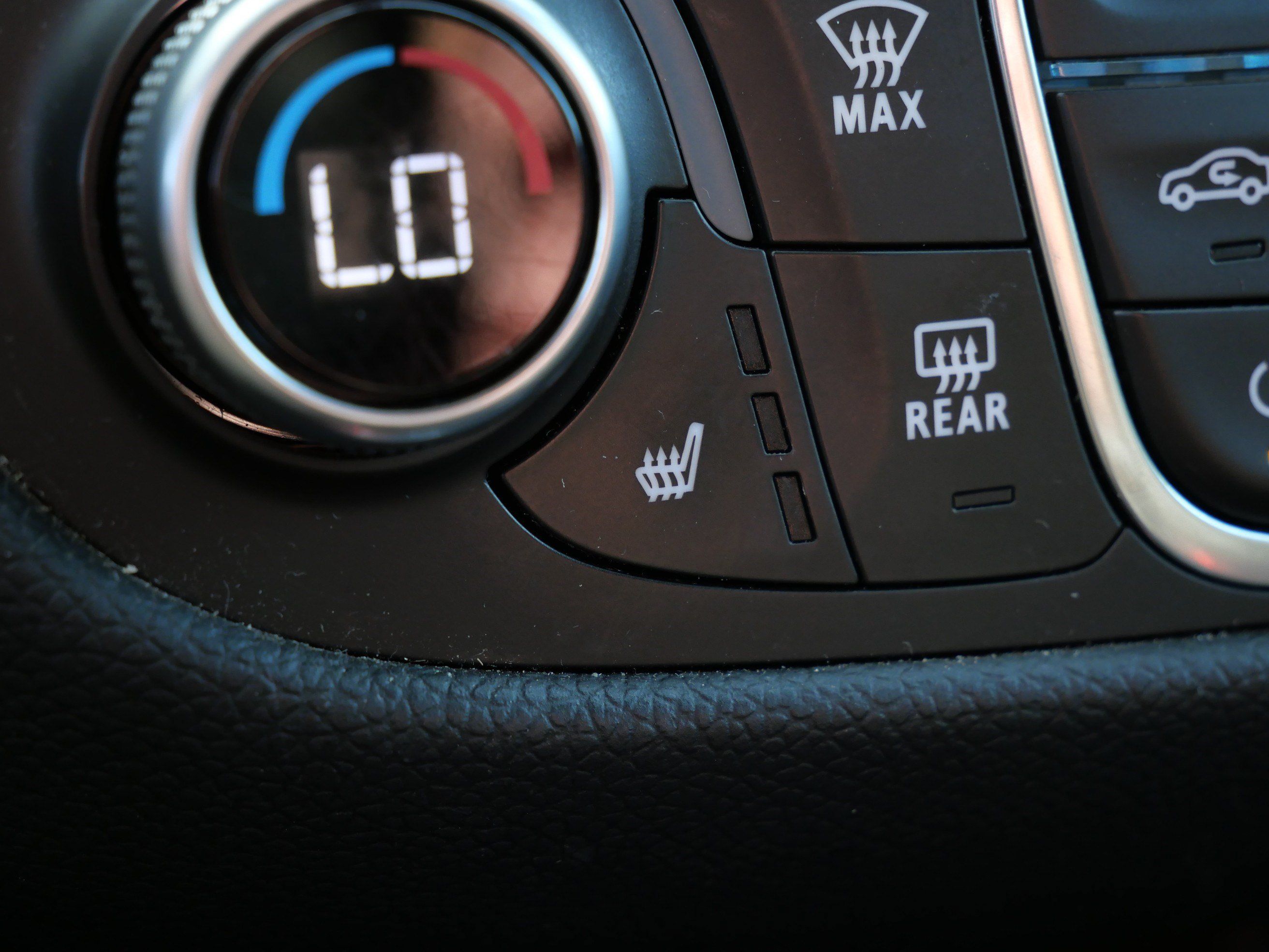 Used 2019 Chevrolet Equinox LT AWD/4WD image 29