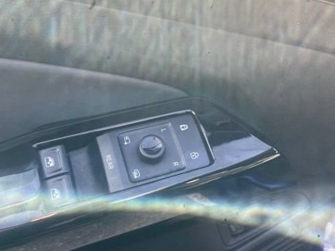 Used 2021 Volkswagen ID.4 Pro S RWD image 8