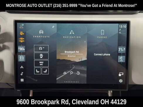 New 2026 Land Rover Range Rover Velar Dynamic SE image 22