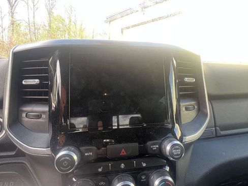 Used 2022 RAM 1500 Big Horn image 11