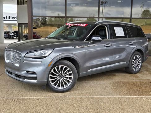 Used 2023 Lincoln Aviator Reserve AWD/4WD image 1