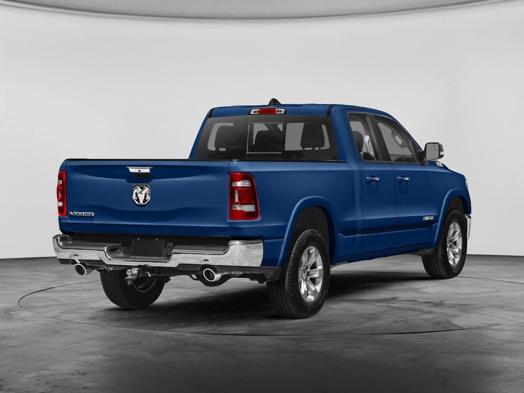 Used 2019 RAM 1500 Laramie AWD/4WD image 5