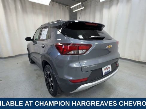 Used 2022 Chevrolet TrailBlazer LT w/ Convenience Package image 9