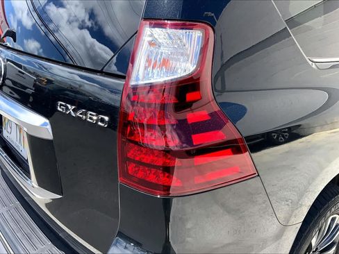 Used 2022 Lexus GX 460 Premium AWD/4WD image 32