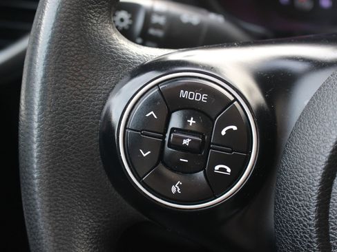 Used 2022 Kia Soul LX w/ Technology Package image 22