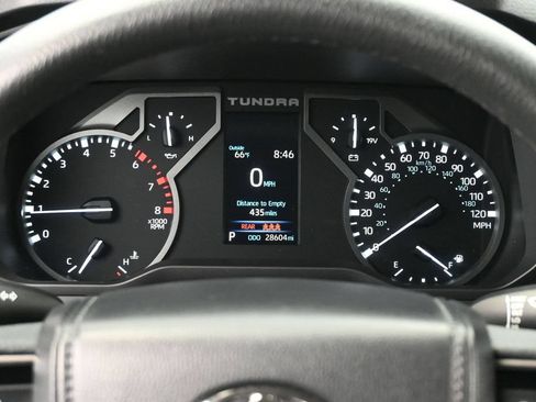 Used 2023 Toyota Tundra Limited w/ Power Package AWD/4WD image 10