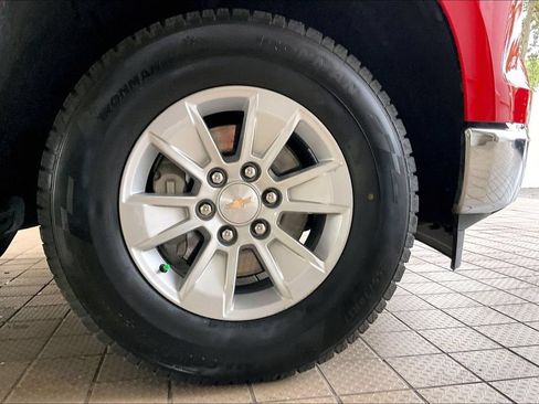 Used 2025 Chevrolet Silverado 1500 LT RWD image 34