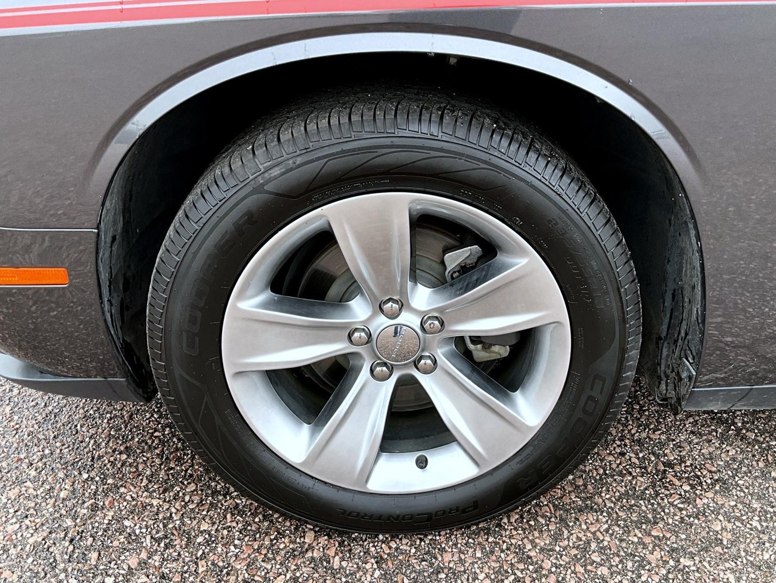 Used 2018 Dodge Challenger SXT RWD image 20