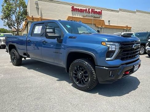 Used 2026 Chevrolet Silverado 3500 LTZ w/ LTZ Plus Package AWD/4WD image 37