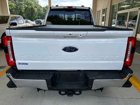 Certified 2024 Ford F250 Lariat AWD/4WD image 16