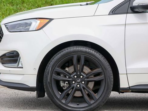 Used 2020 Ford Edge ST w/ Equipment Group 401A AWD/4WD image 8